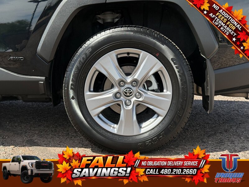 Used 2025 Toyota RAV4 XLE w/ Convenience Package AWD/4WD image 11