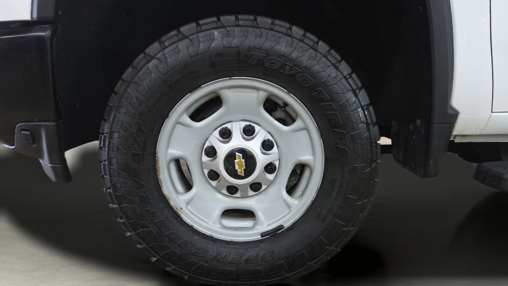 Used 2021 Chevrolet Silverado 2500 W/T w/ WT Convenience Package AWD/4WD image 26