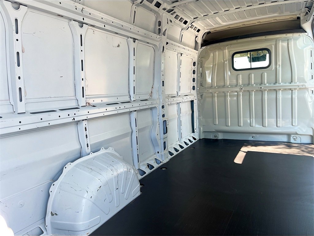 Used 2024 RAM ProMaster 3500 w/ Convenience Group image 23