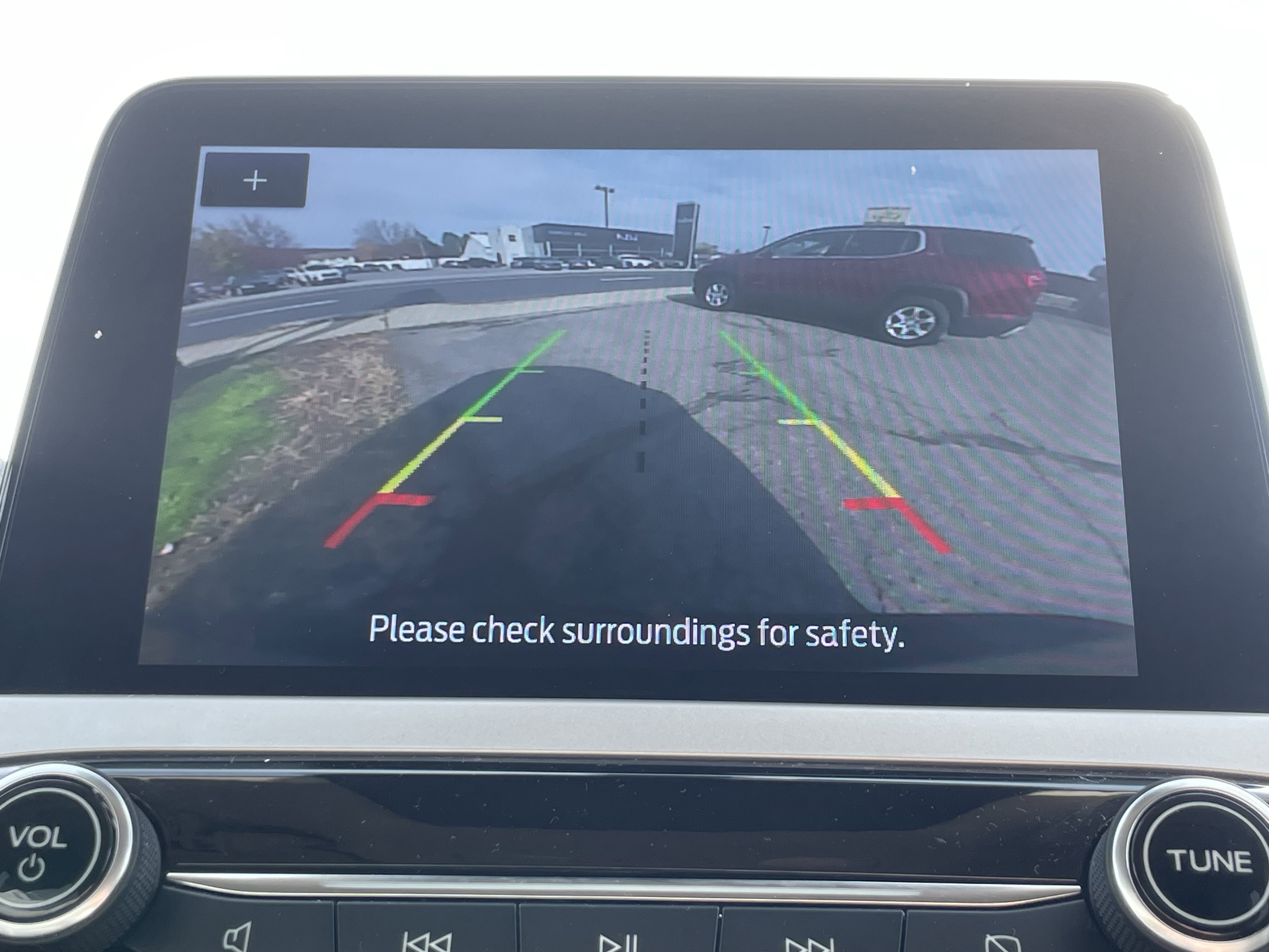 Used 2020 Ford Escape SE image 27