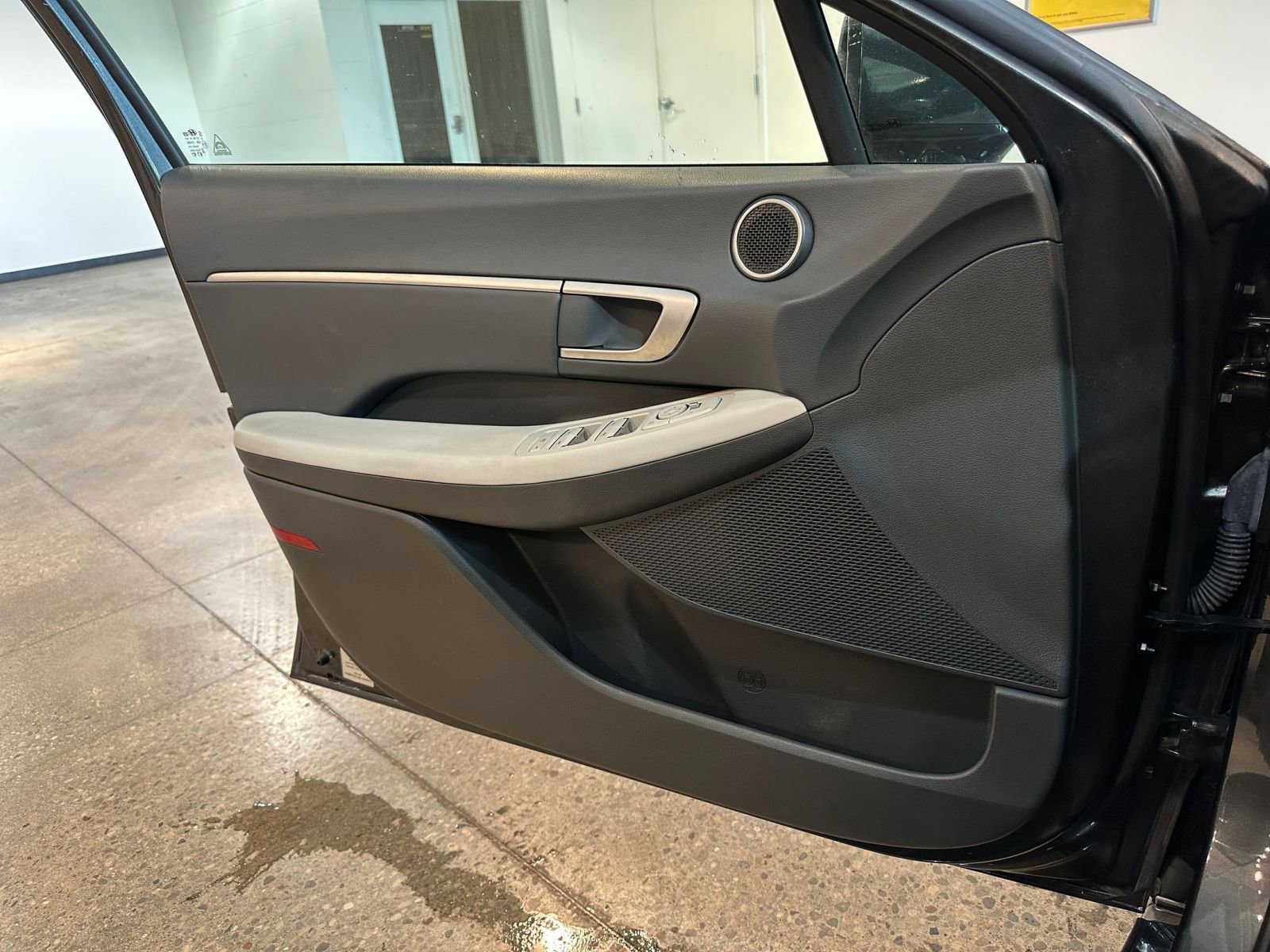 Used 2025 Hyundai Sonata SEL FWD image 18