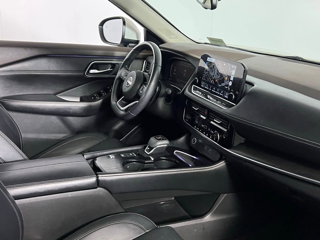 Used 2023 Nissan Rogue Platinum image 18