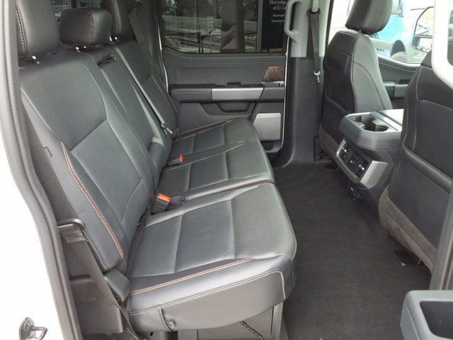 Used 2023 Ford F250 Lariat w/ Lariat Ultimate Package image 19