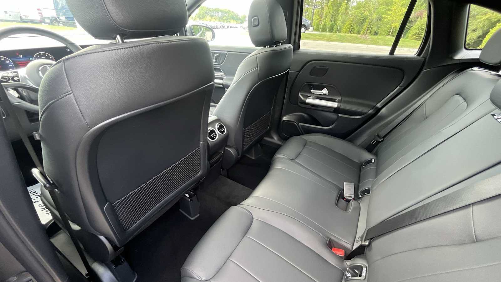 New 2026 Mercedes-Benz GLA 250 4MATIC image 13