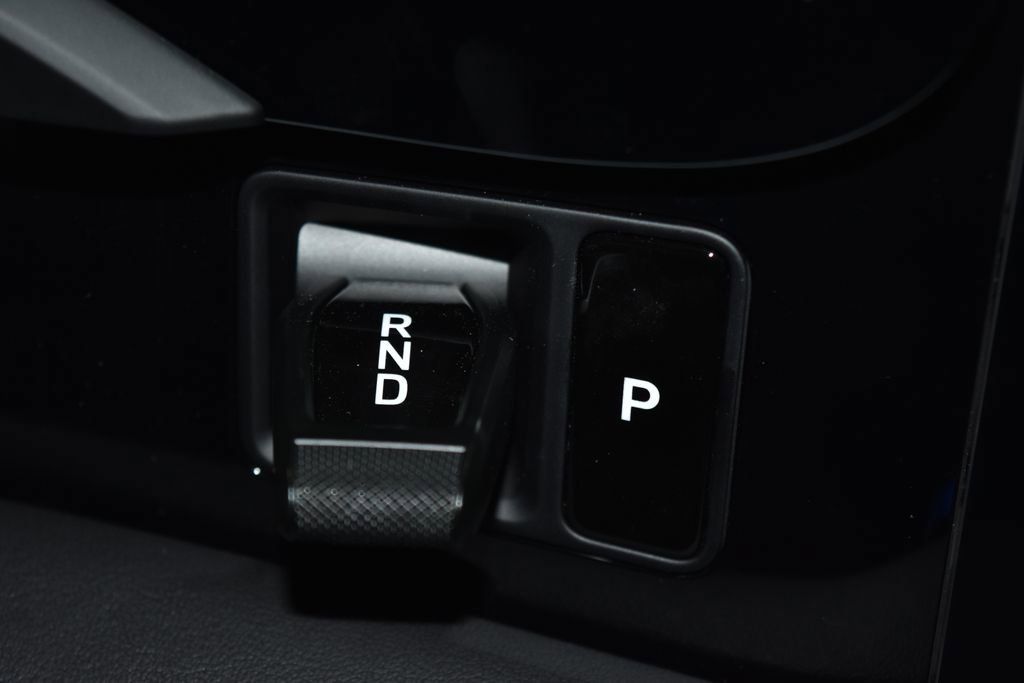 Used 2024 Porsche Taycan image 16