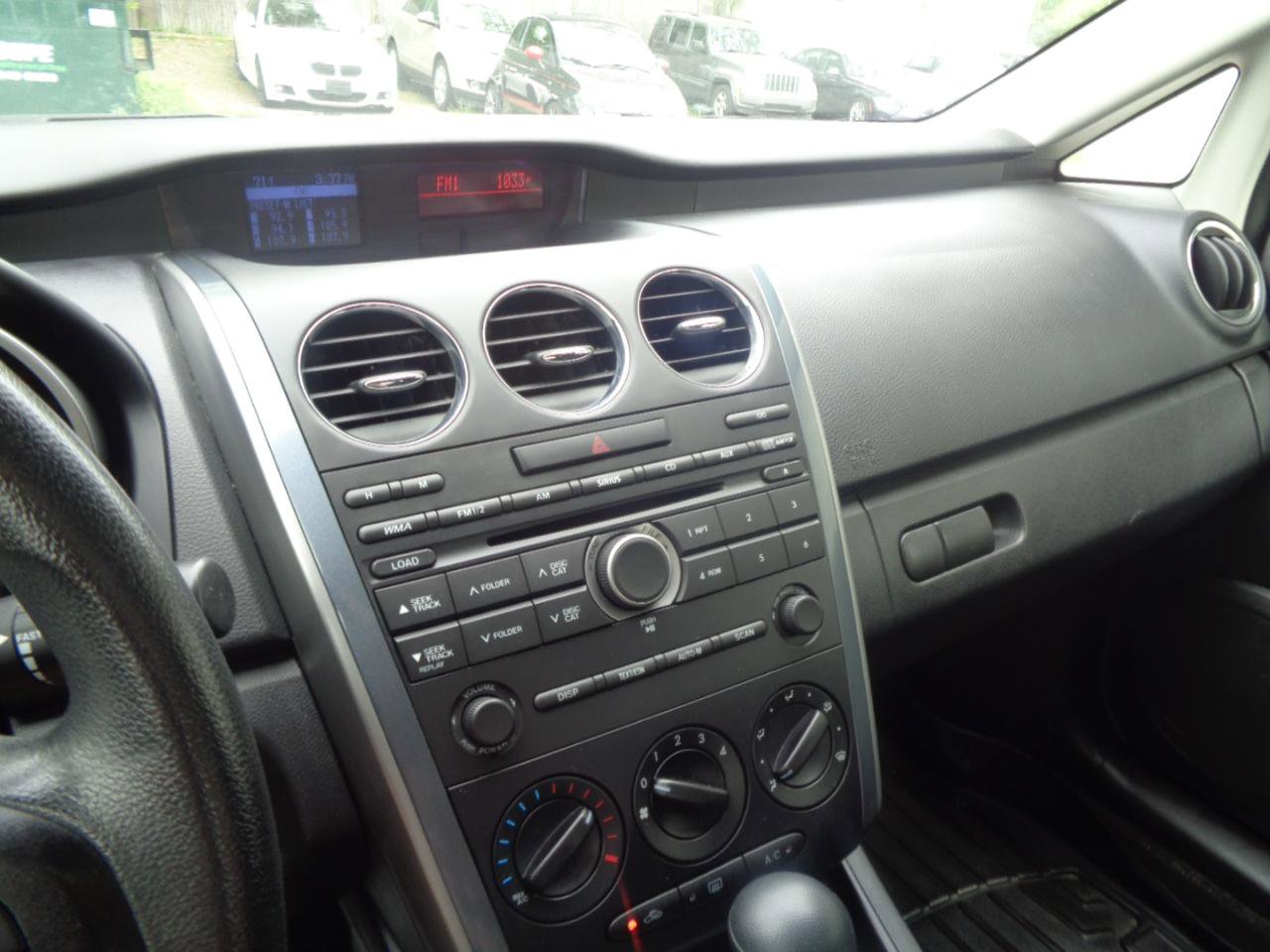 Used 2010 MAZDA CX-7 i SV FWD image 9