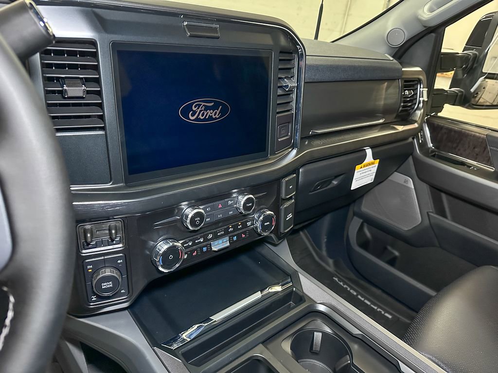 New 2026 Ford F350 Lariat image 30