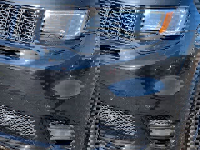 Used 2017 Jeep Grand Cherokee SRT image 11