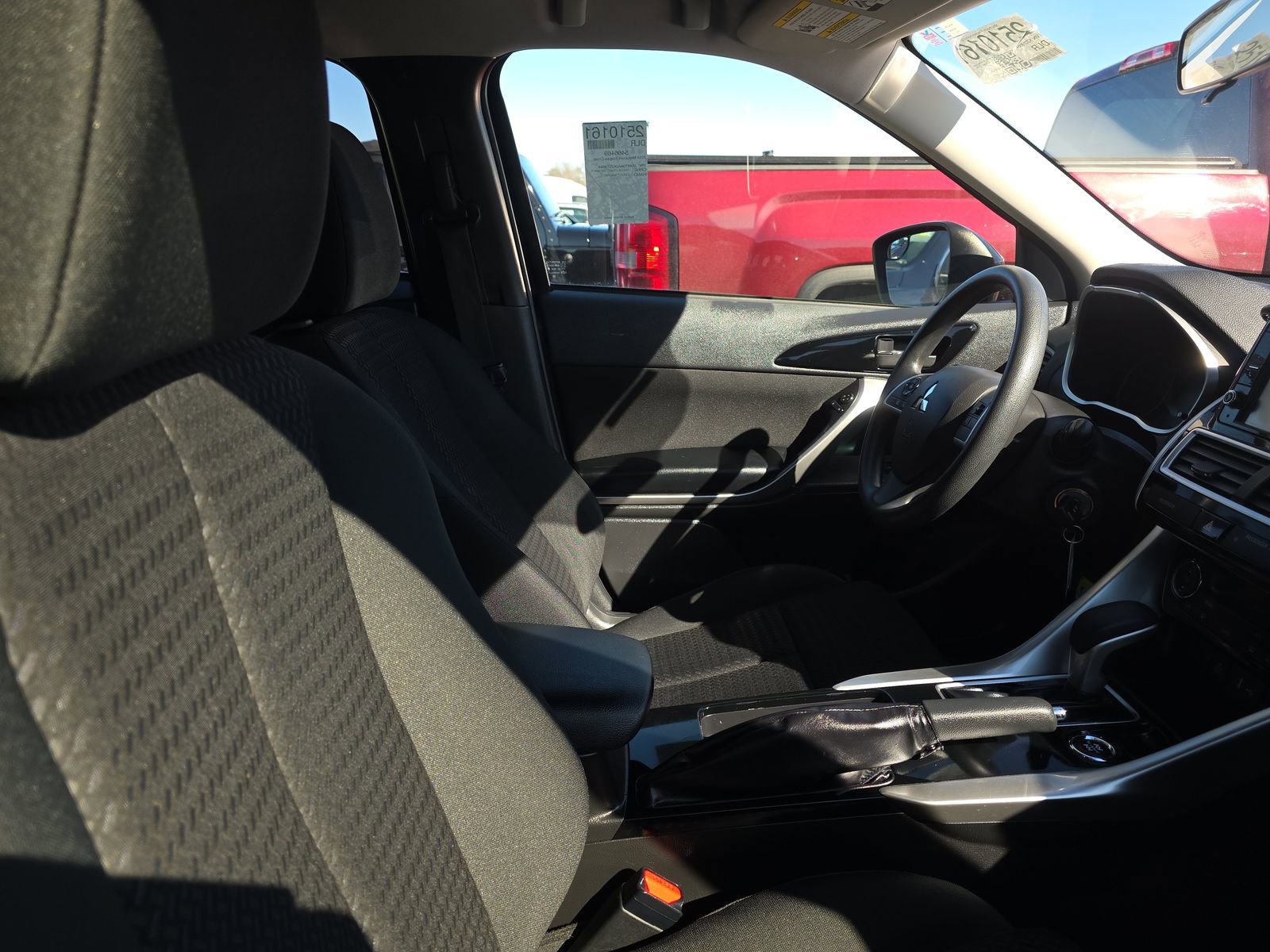 Used 2019 Mitsubishi Eclipse Cross ES image 11