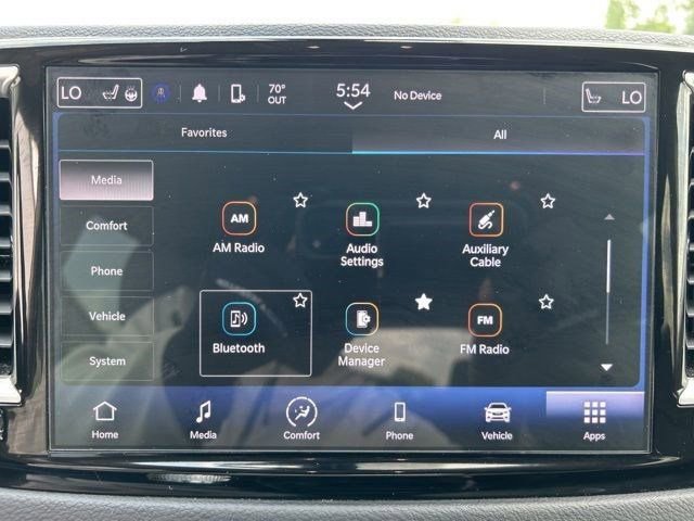 Used 2023 Chrysler Pacifica Touring-L FWD image 29
