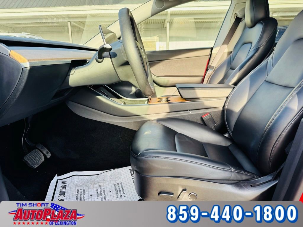 Used 2021 Tesla Model Y Long Range image 34