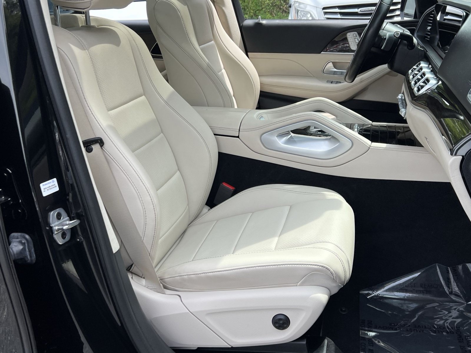 Used 2024 Mercedes-Benz GLE 350 4MATIC image 33