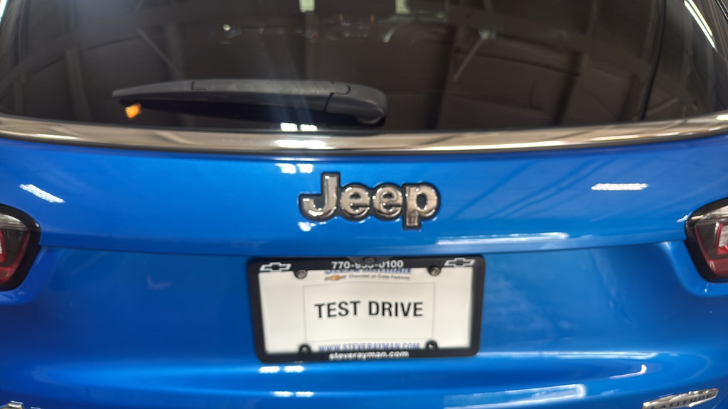 Used 2023 Jeep Compass Latitude w/ Convenience Group AWD/4WD image 31