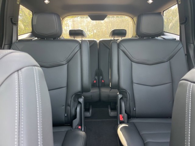 Used 2024 Cadillac XT6 Sport w/ Technology Package image 47