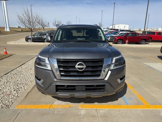 Used 2021 Nissan Armada SL w/ Captain's Chairs Package image 8