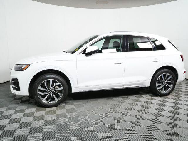 Used 2021 Audi Q5 2.0T Premium Plus w/ Premium Plus Package AWD/4WD image 30