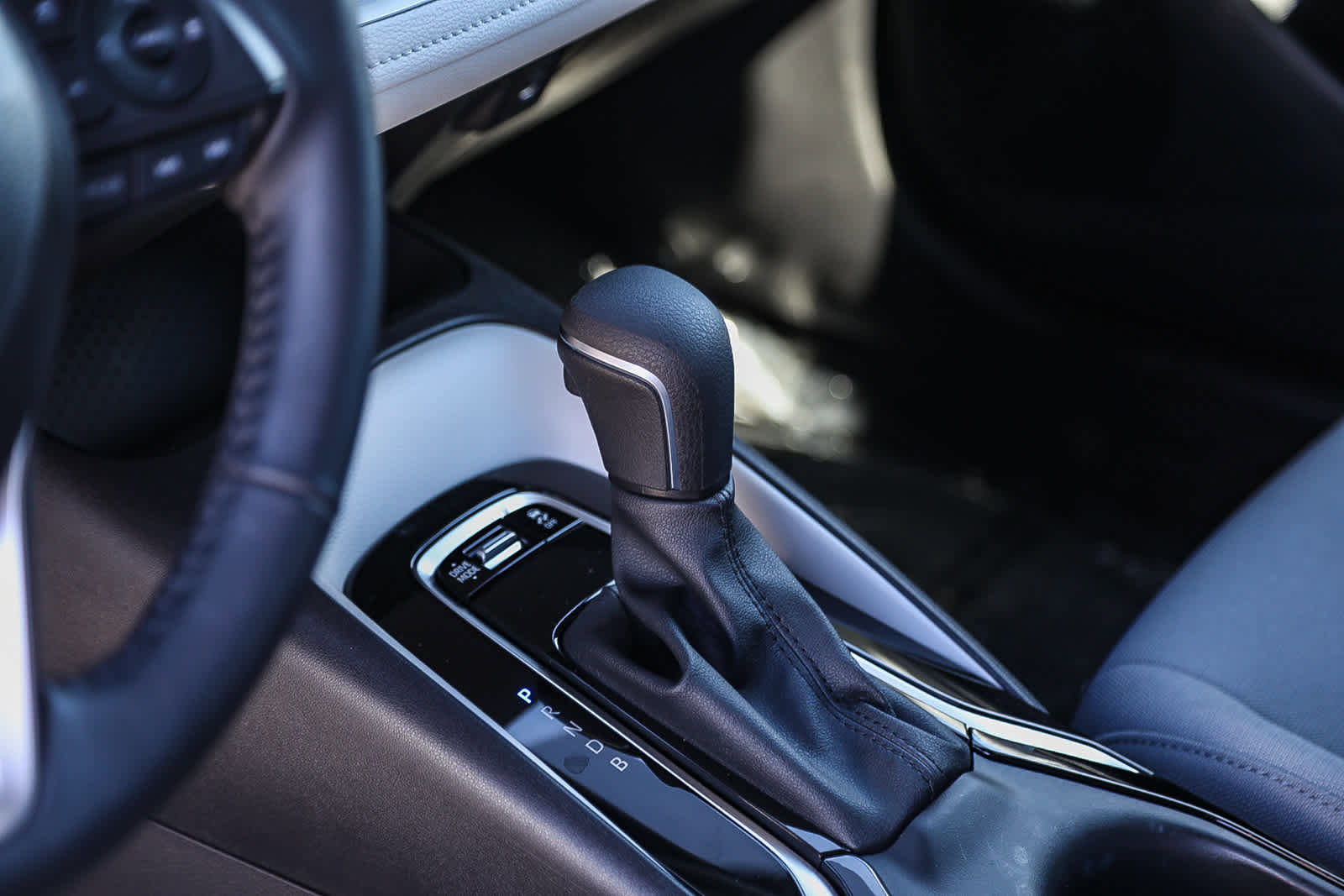 Used 2025 Toyota Corolla SE image 20