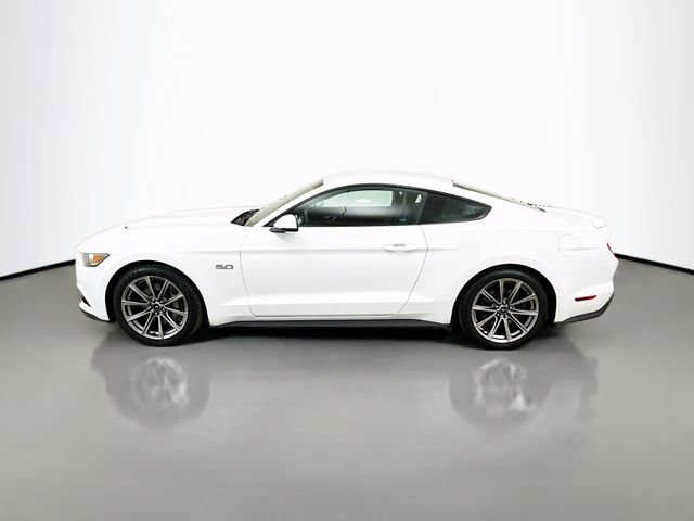 Used 2017 Ford Mustang GT Premium image 4