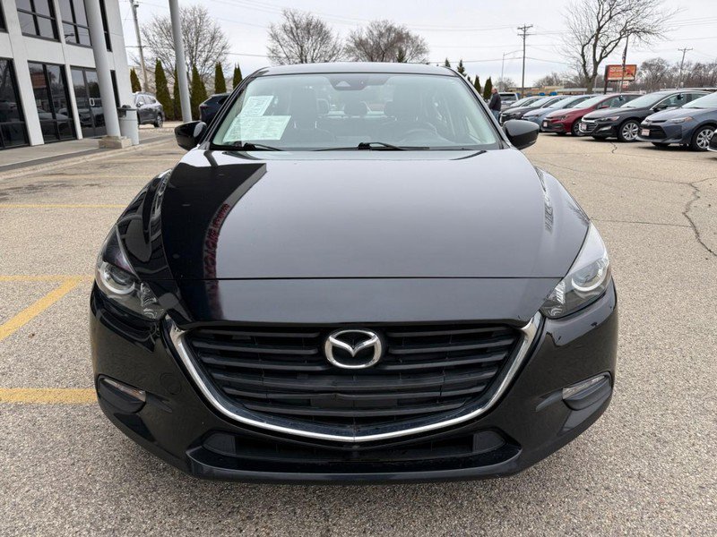 Used 2018 MAZDA MAZDA3 Touring image 4