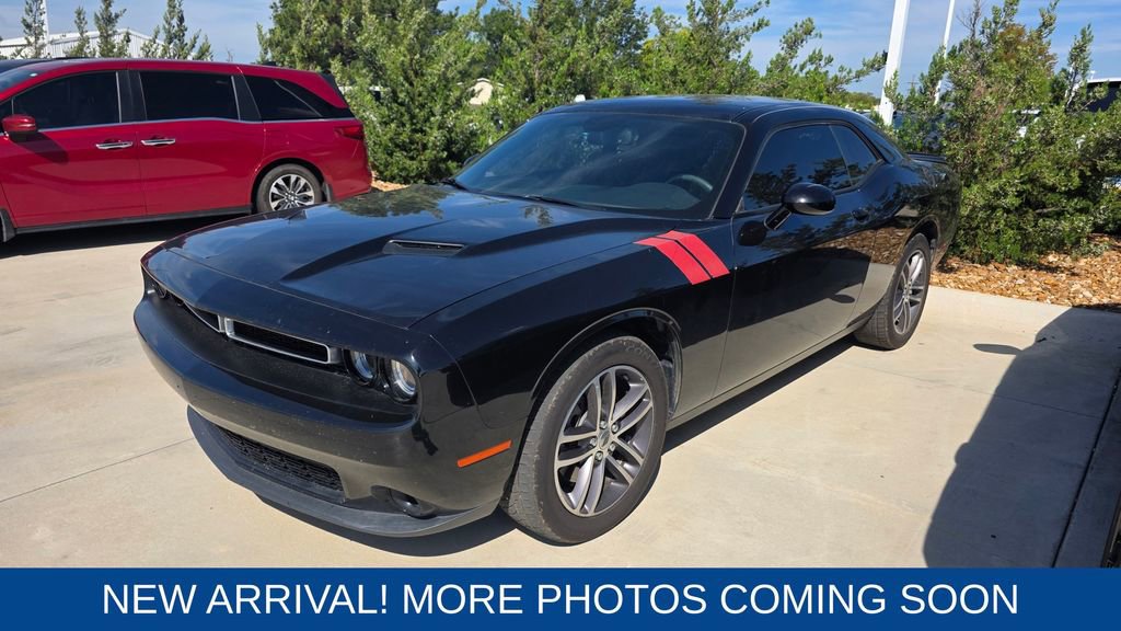 Used 2019 Dodge Challenger SXT