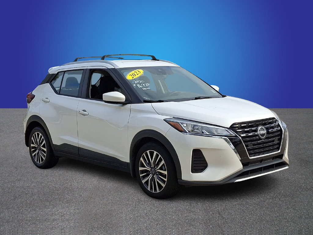 Used 2023 Nissan Kicks SV w/ Interior Electronics Package FWD image 3