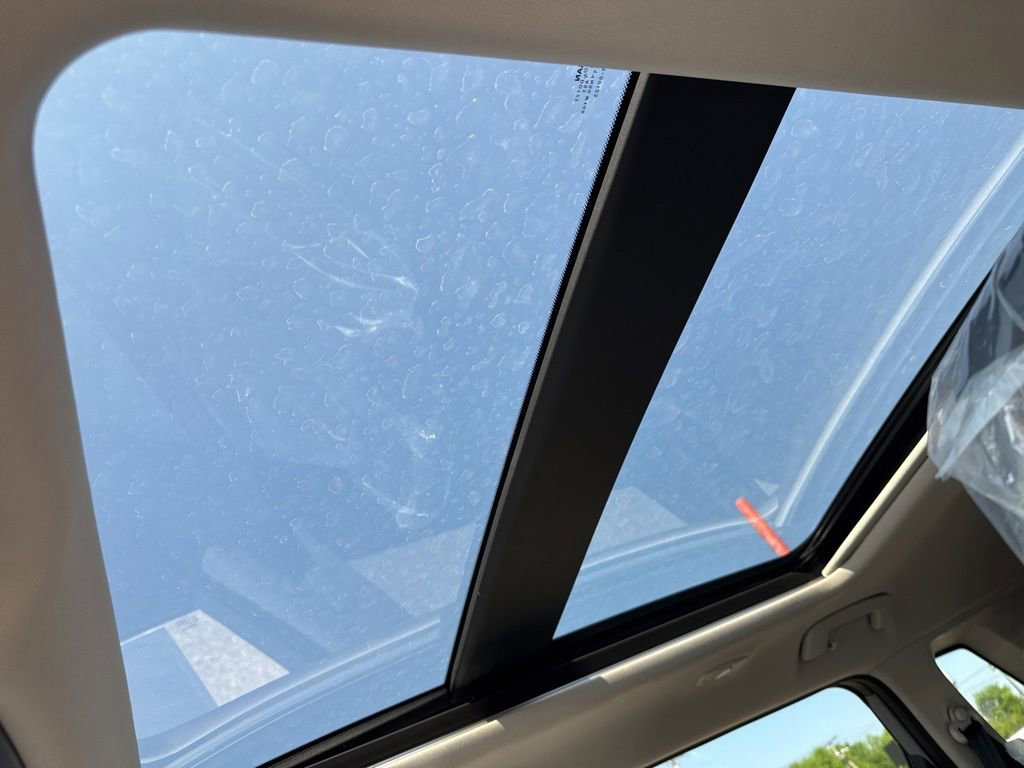 New 2026 Nissan Rogue SV AWD/4WD image 10