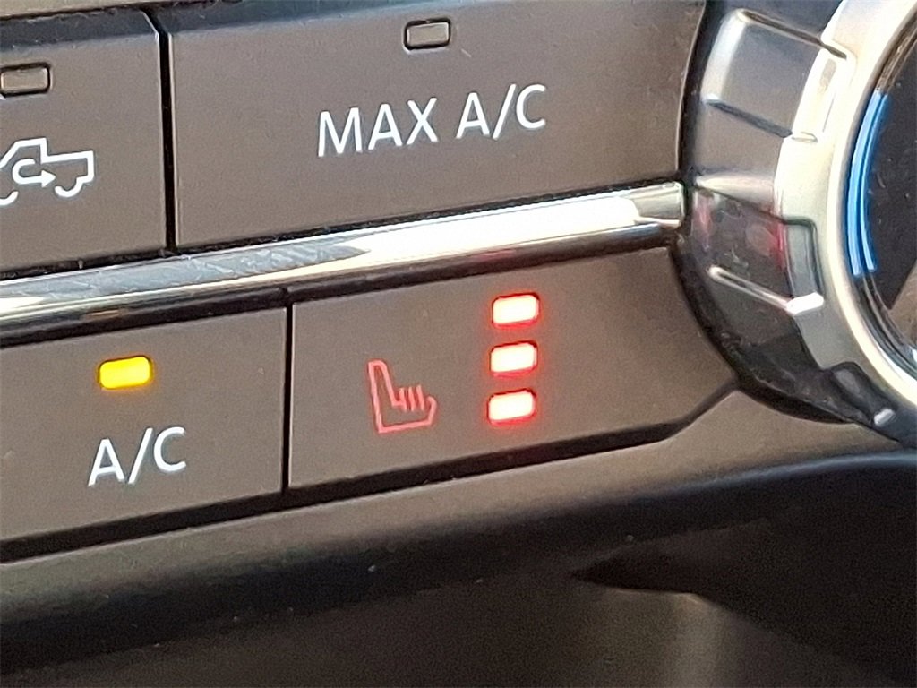 Certified 2023 Ford F150 XLT w/ Equipment Group 302A High image 28