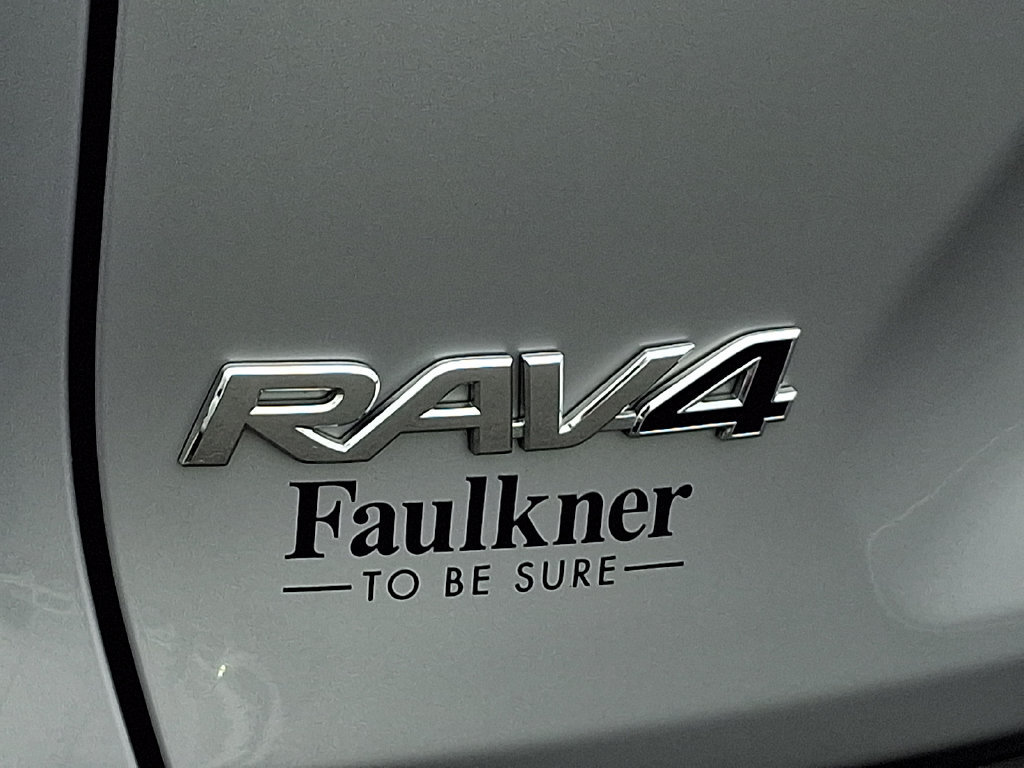 Certified 2025 Toyota RAV4 XLE AWD/4WD image 30