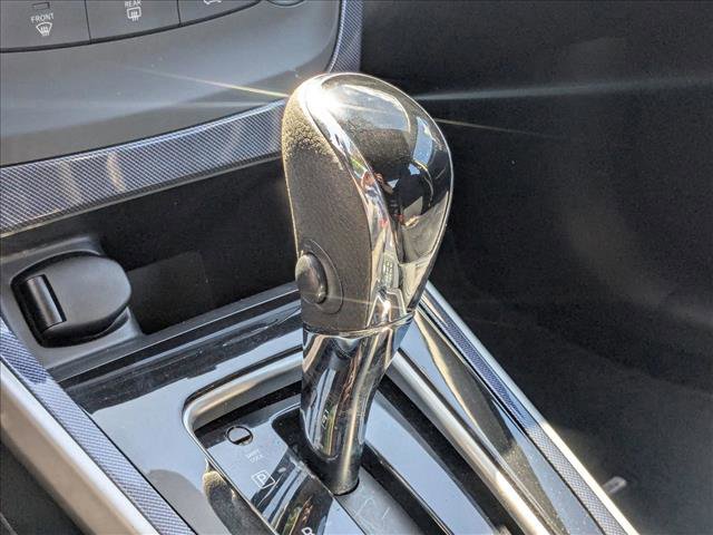 Used 2017 Nissan Sentra SR w/ SR Midnight Edition FWD image 8