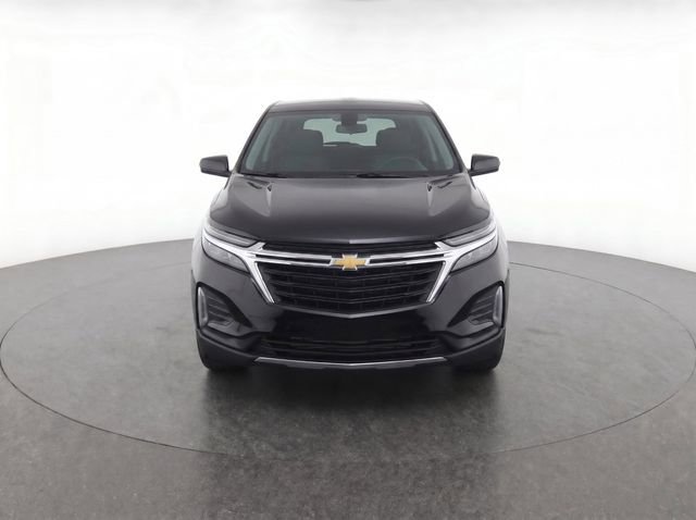 Used 2023 Chevrolet Equinox LT FWD image 2