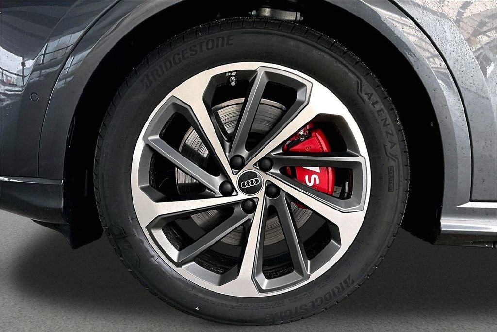 New 2025 Audi SQ5 Premium Plus image 13