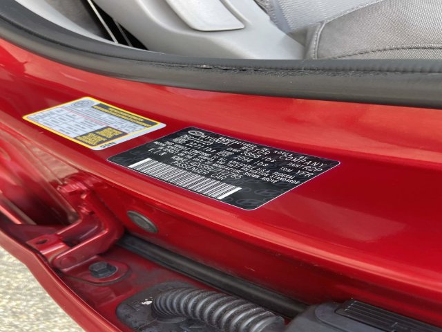 Certified 2024 Hyundai Elantra SE FWD image 18