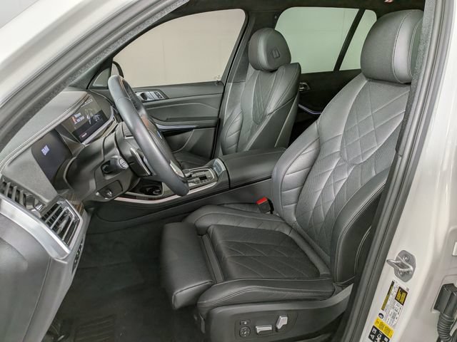 Used 2023 BMW X5 xDrive40i AWD/4WD image 18