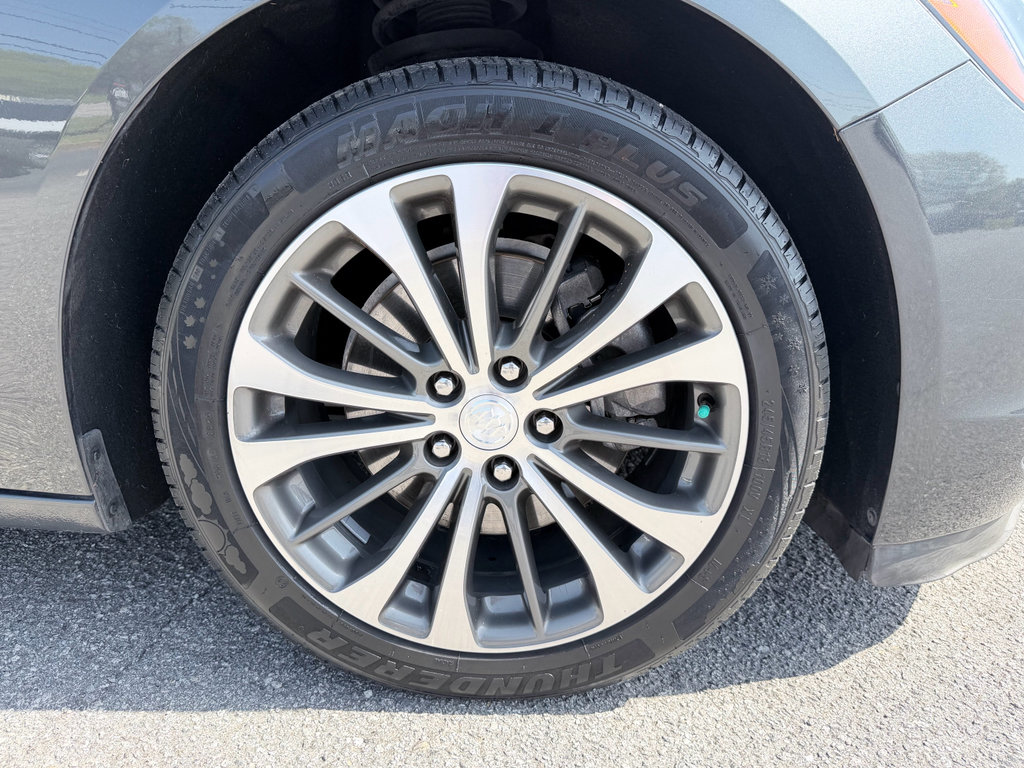 Used 2017 Buick LaCrosse Essence w/ Sun and Shade Package image 39