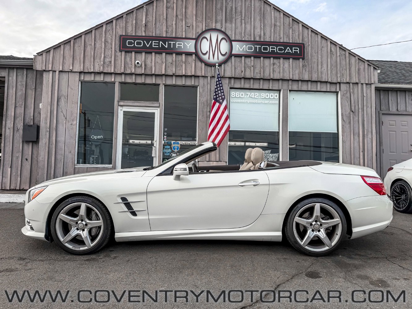 Used 2014 Mercedes-Benz SL 550 image 1