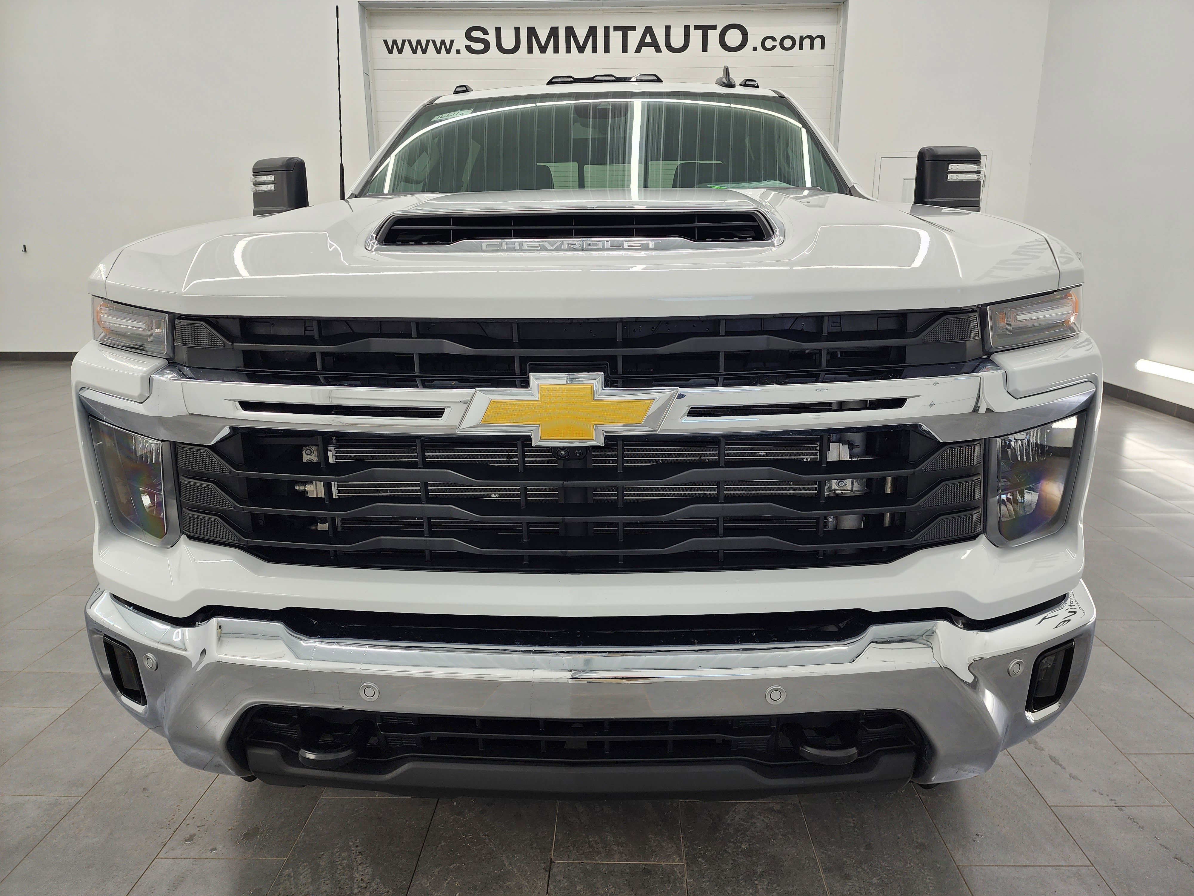Used 2025 Chevrolet Silverado 3500 LT w/ All Star Edition image 25