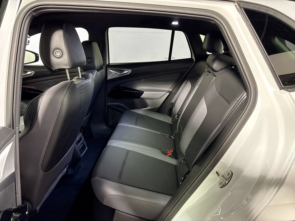 Certified 2023 Volkswagen ID.4 Pro S Plus AWD/4WD image 22