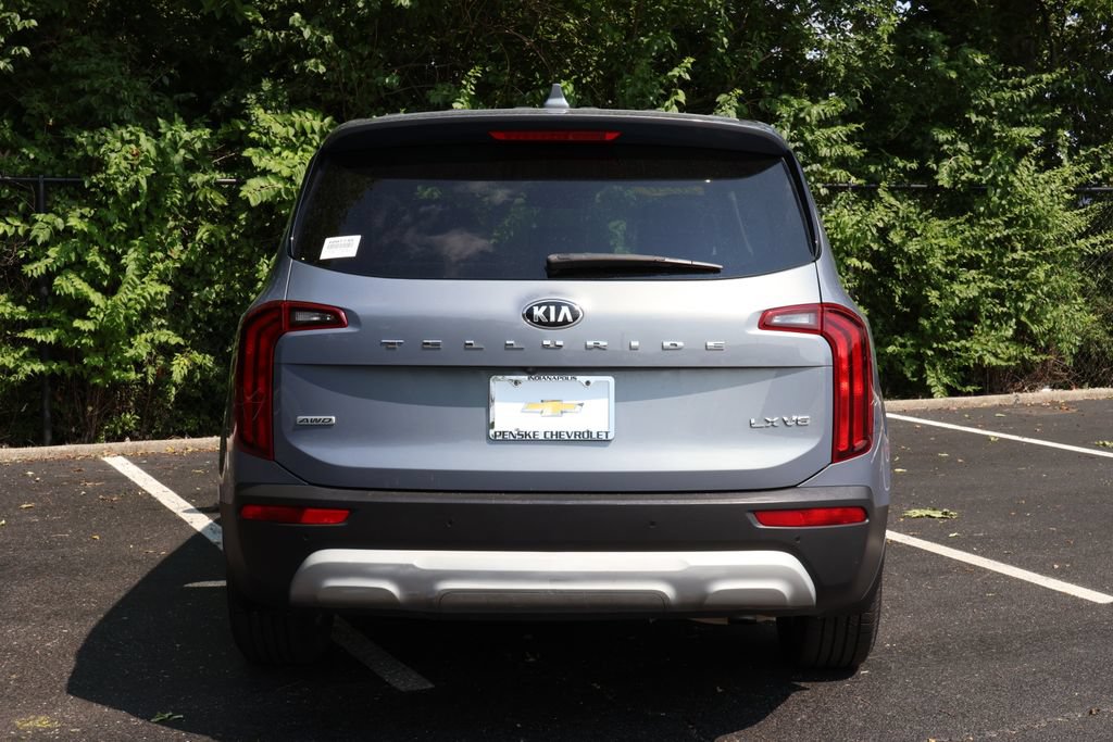 Used 2020 Kia Telluride LX AWD/4WD image 6