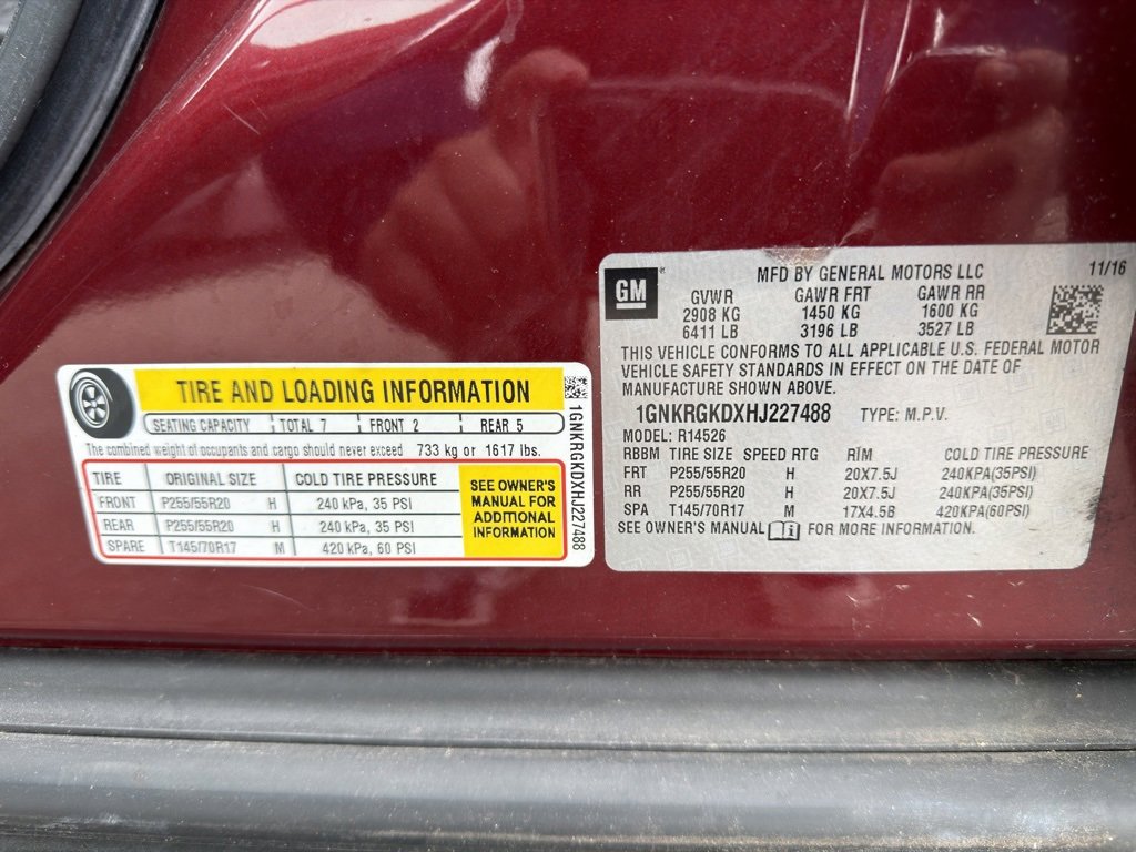 Used 2017 Chevrolet Traverse LT w/ Style and Technology Package image 46