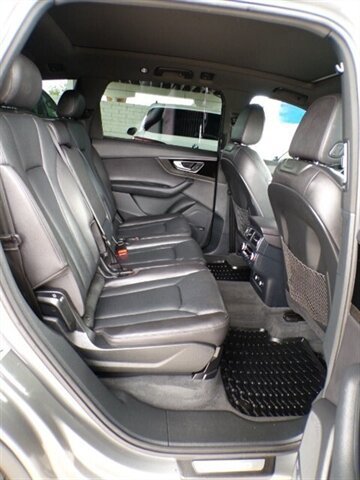 Used 2018 Audi Q7 3.0T Prestige w/ Prestige Package AWD/4WD image 21