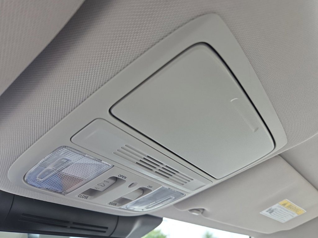 Used 2019 Honda Accord EX-L image 54