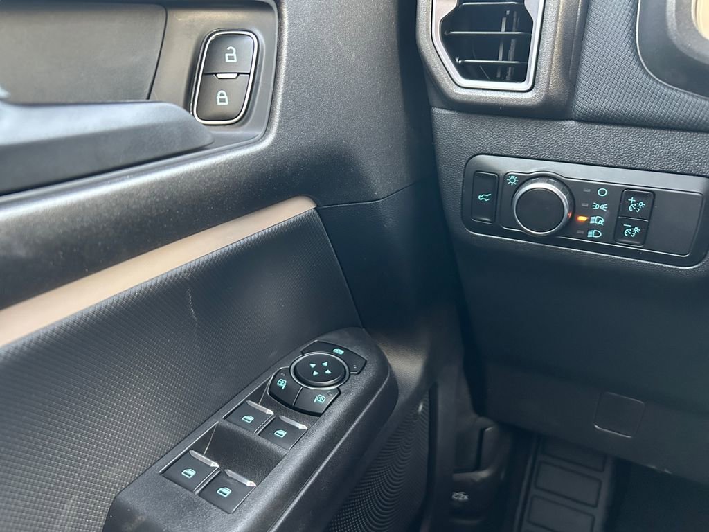 Used 2025 Ford Bronco Sport Big Bend AWD/4WD image 17