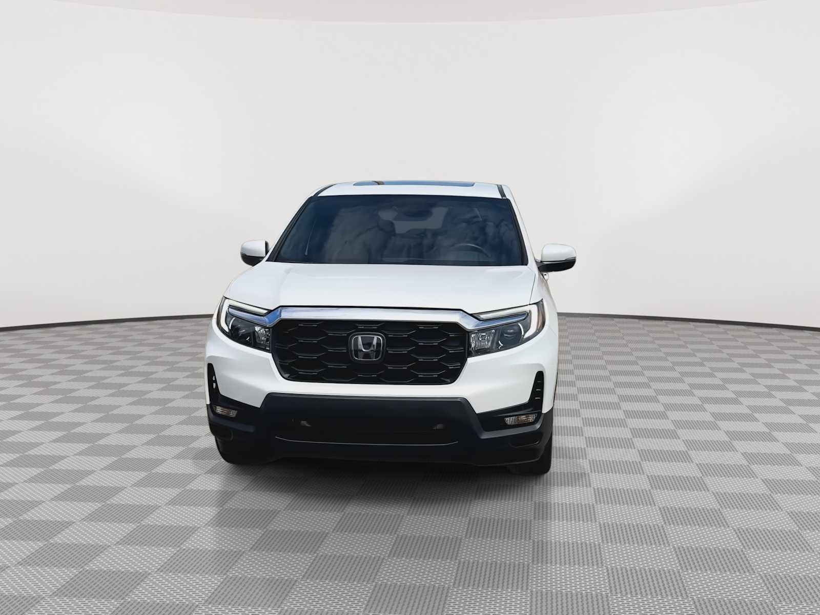 Certified 2024 Honda Passport EX-L image 3