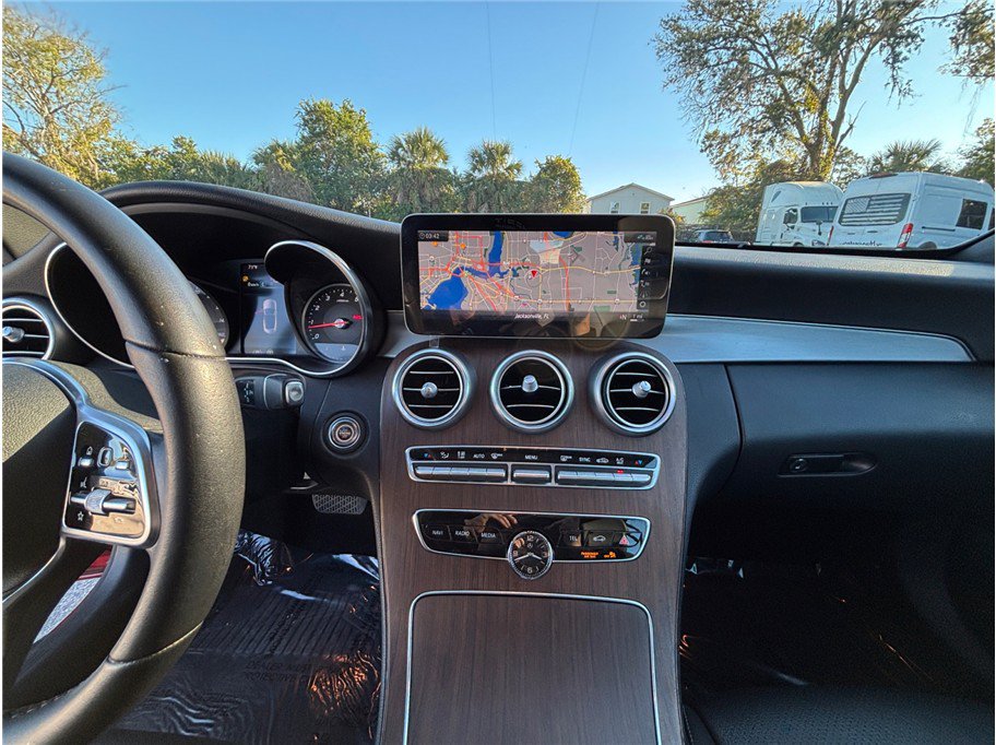Used 2020 Mercedes-Benz C 300 4MATIC Cabriolet image 11