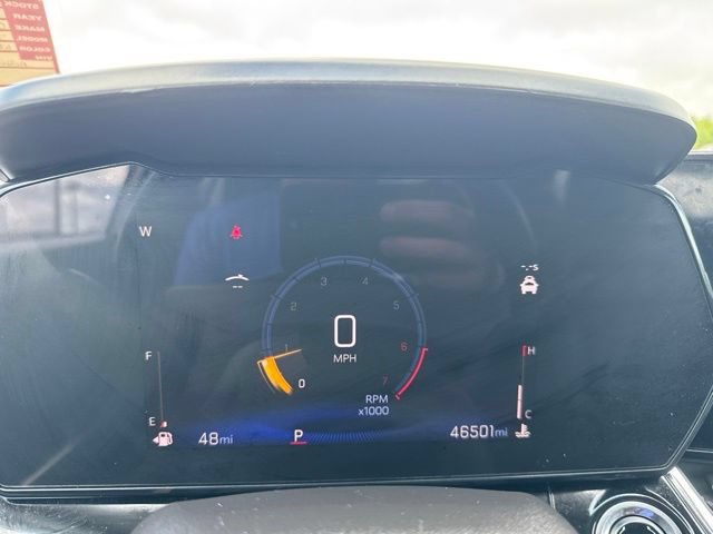 Used 2025 Chevrolet Trax ACTIV w/ Sunroof Package FWD image 14