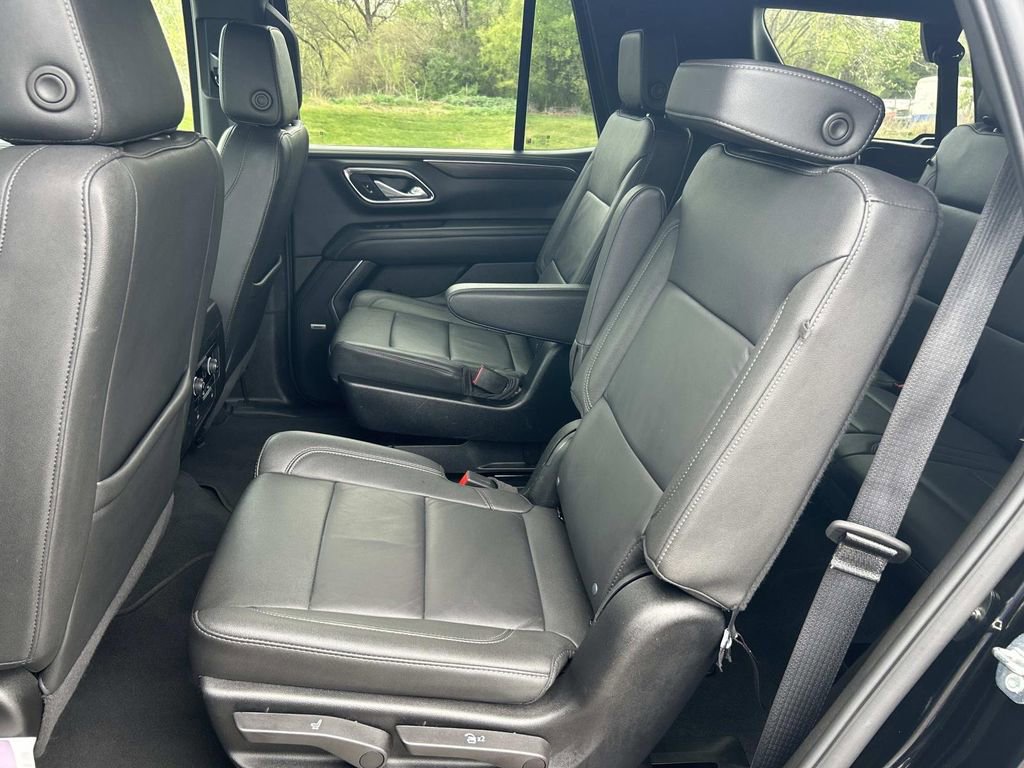 Used 2024 Chevrolet Tahoe LT AWD/4WD image 20