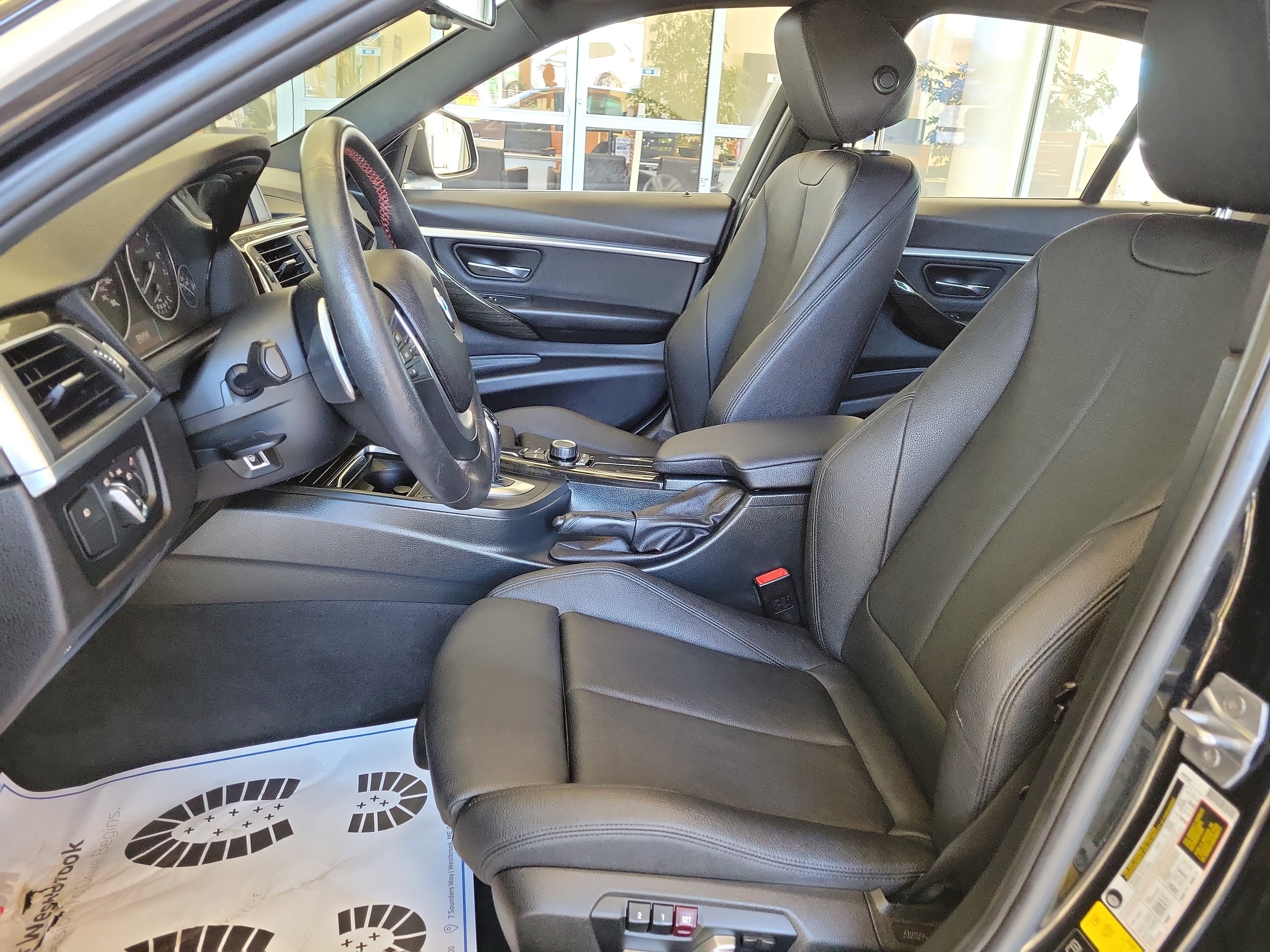 Used 2018 BMW 330i xDrive Sedan image 14