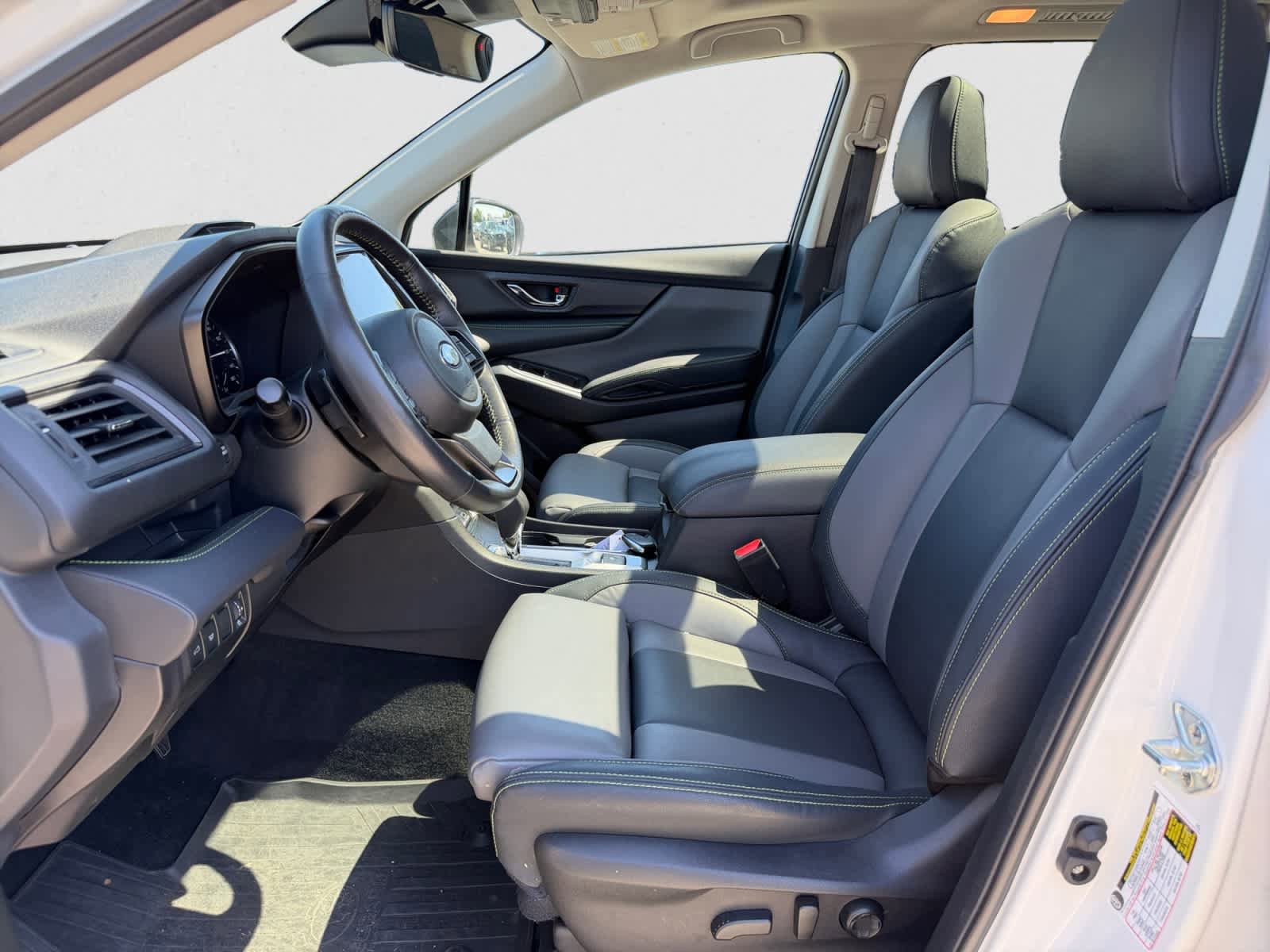 Certified 2023 Subaru Ascent Onyx Edition Limited AWD/4WD image 16