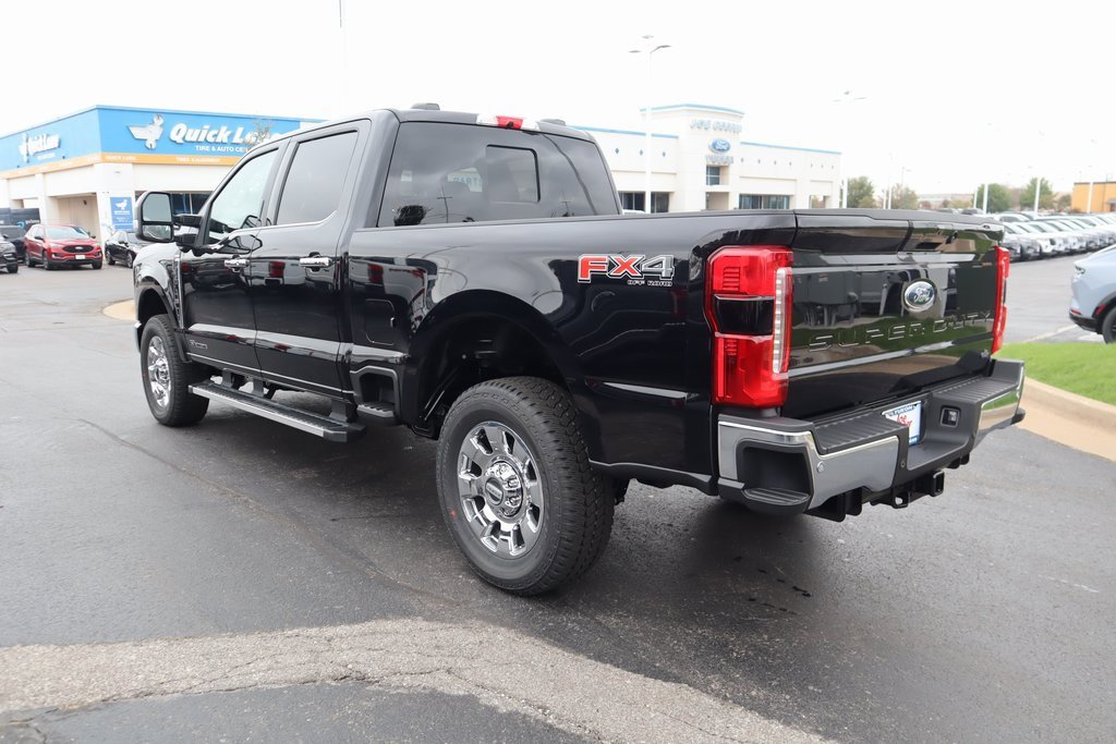 New 2026 Ford F250 Lariat w/ Chrome Package image 24