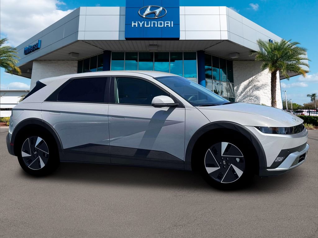 New 2026 Hyundai Ioniq 5 SE image 11